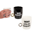 Κεραμική κούπα Mr Right & Mrs Always Right με δαχτυλίδι-λαβή 10 x 9 cm