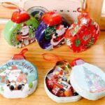 Χριστουγεννιάτικο Στρογγυλό Μεταλλικό Κουτί (7*4*13Εκ) CHRISTMAS