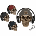 Κουμπαράς νεκροκεφαλή  με σκούφο και ακουστικά σε 4 χρωμάτα 17 x 14 εκ. Halloween Money Box GADGET